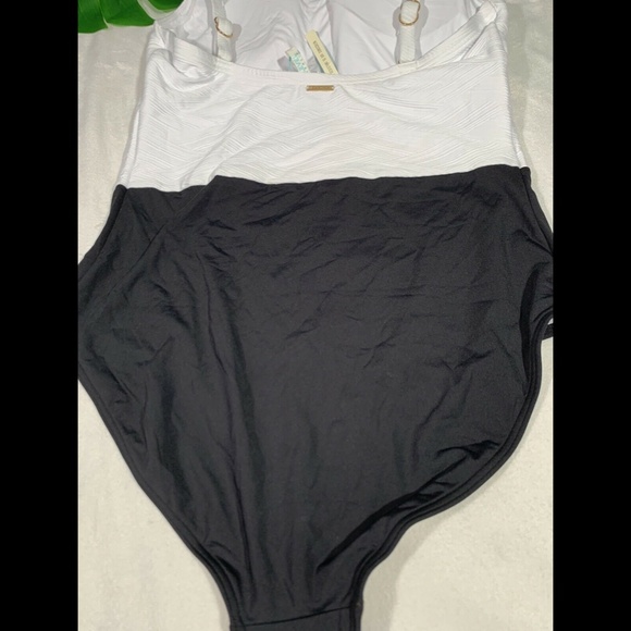 NWT $130 Sea Level Majorca High Neck One-Piece Swimsuit [SZ‎ 10 US ] - Picture 12 of 12